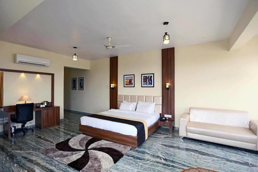 Hotel Mewargarh Udaipur By Red Lion S Exterior foto